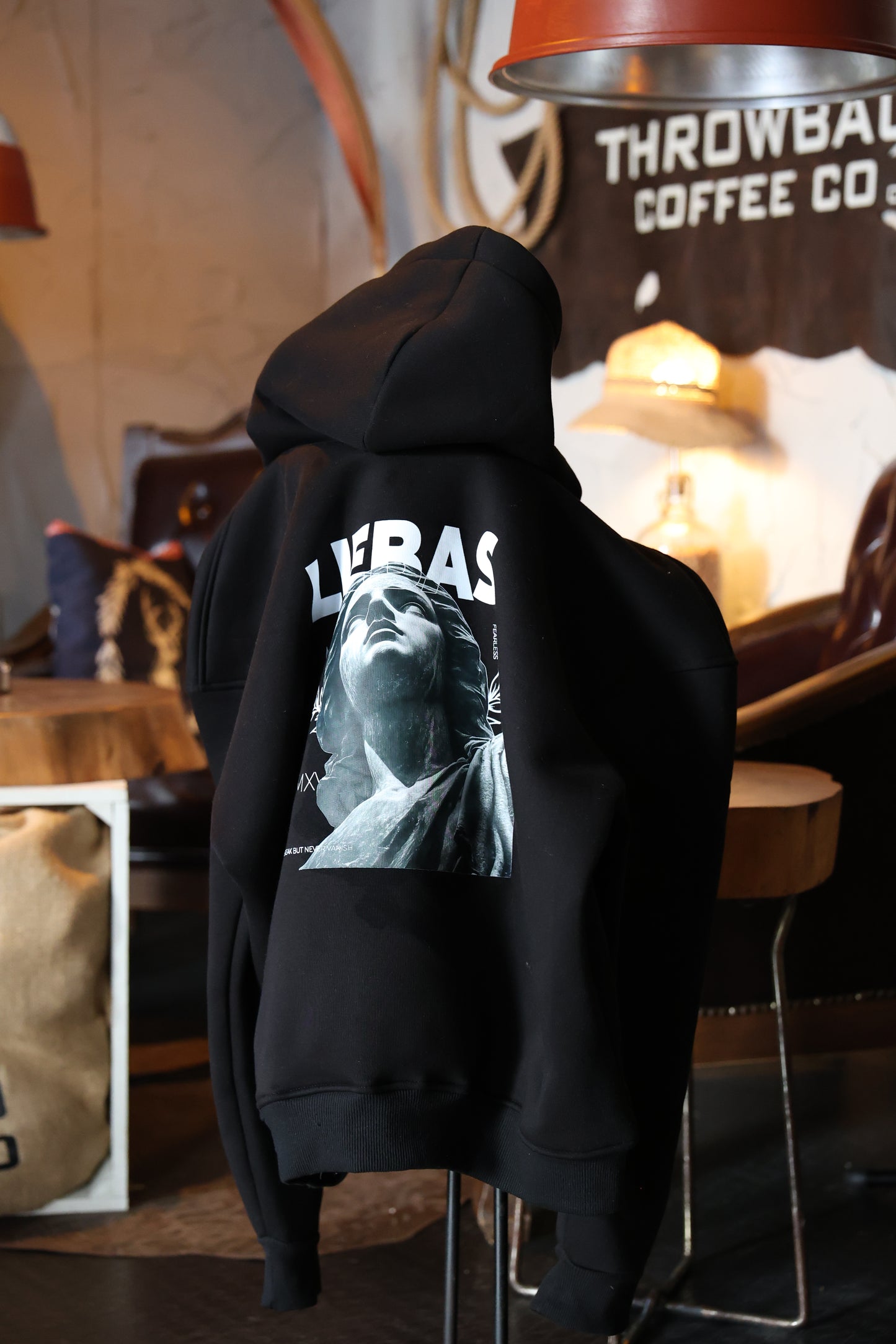 Premium Siyah "FREEDOM" Oversize Hoodie